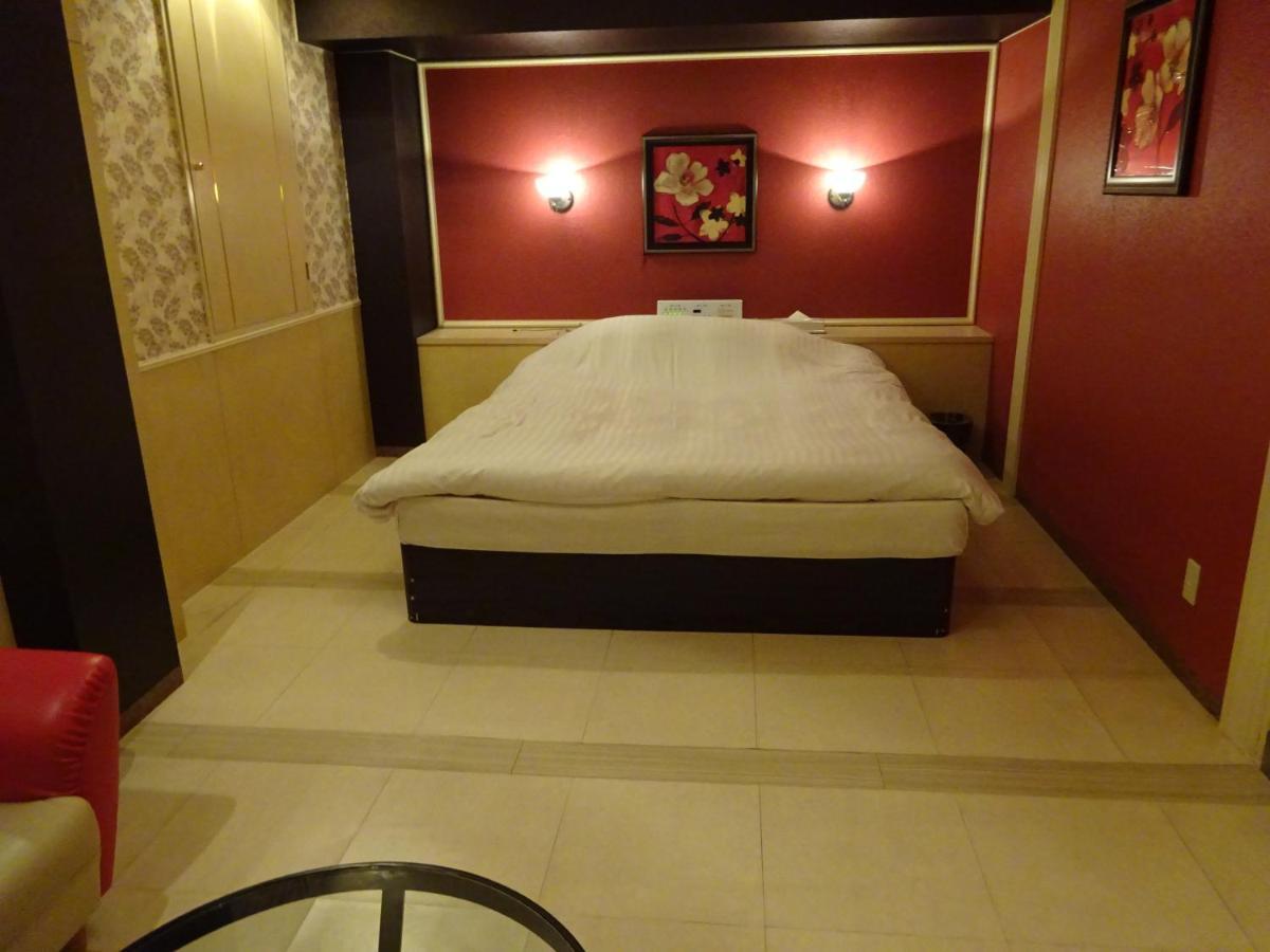 Hotel Rplus Higashimatsuyama Namegawa Экстерьер фото